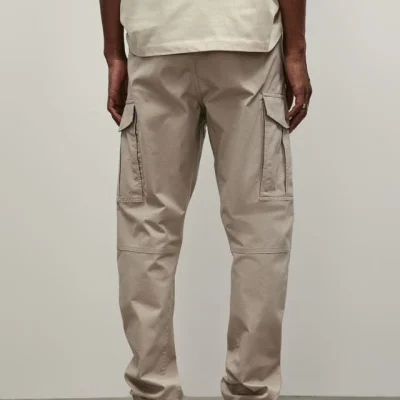 D9B62348-338F-43F7-B5E6-924F514C656D_640x