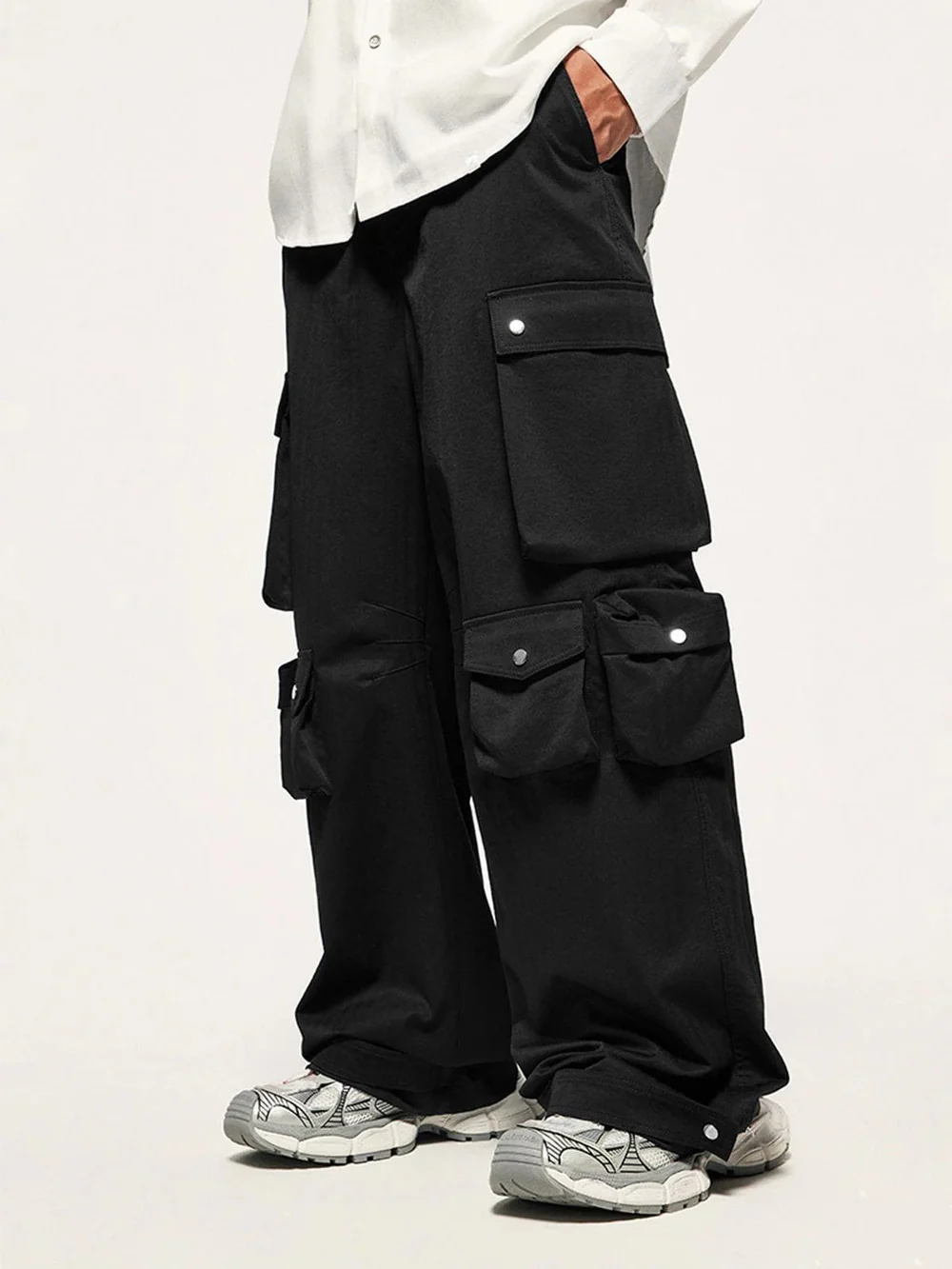 Home 7 multi pocket Cargo Pant
